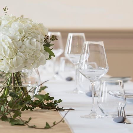 Voco Edinburgh - Royal Terrace By Ihg Hotel Bagian luar foto