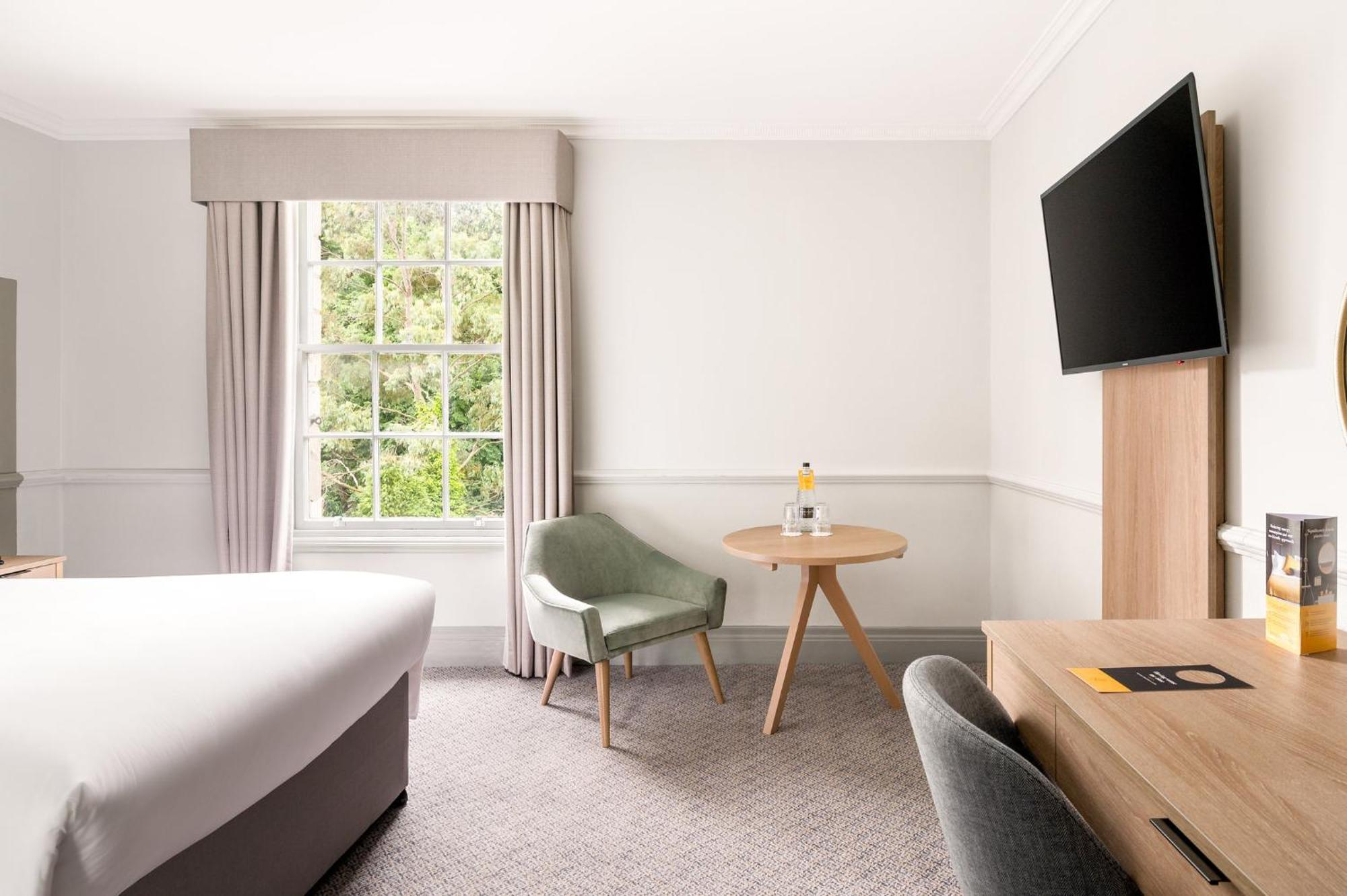 Voco Edinburgh - Royal Terrace By Ihg Hotel Bagian luar foto