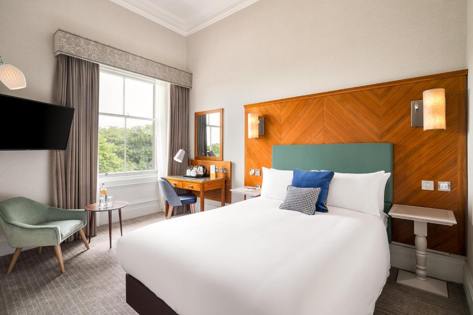 Voco Edinburgh - Royal Terrace By Ihg Hotel Bagian luar foto