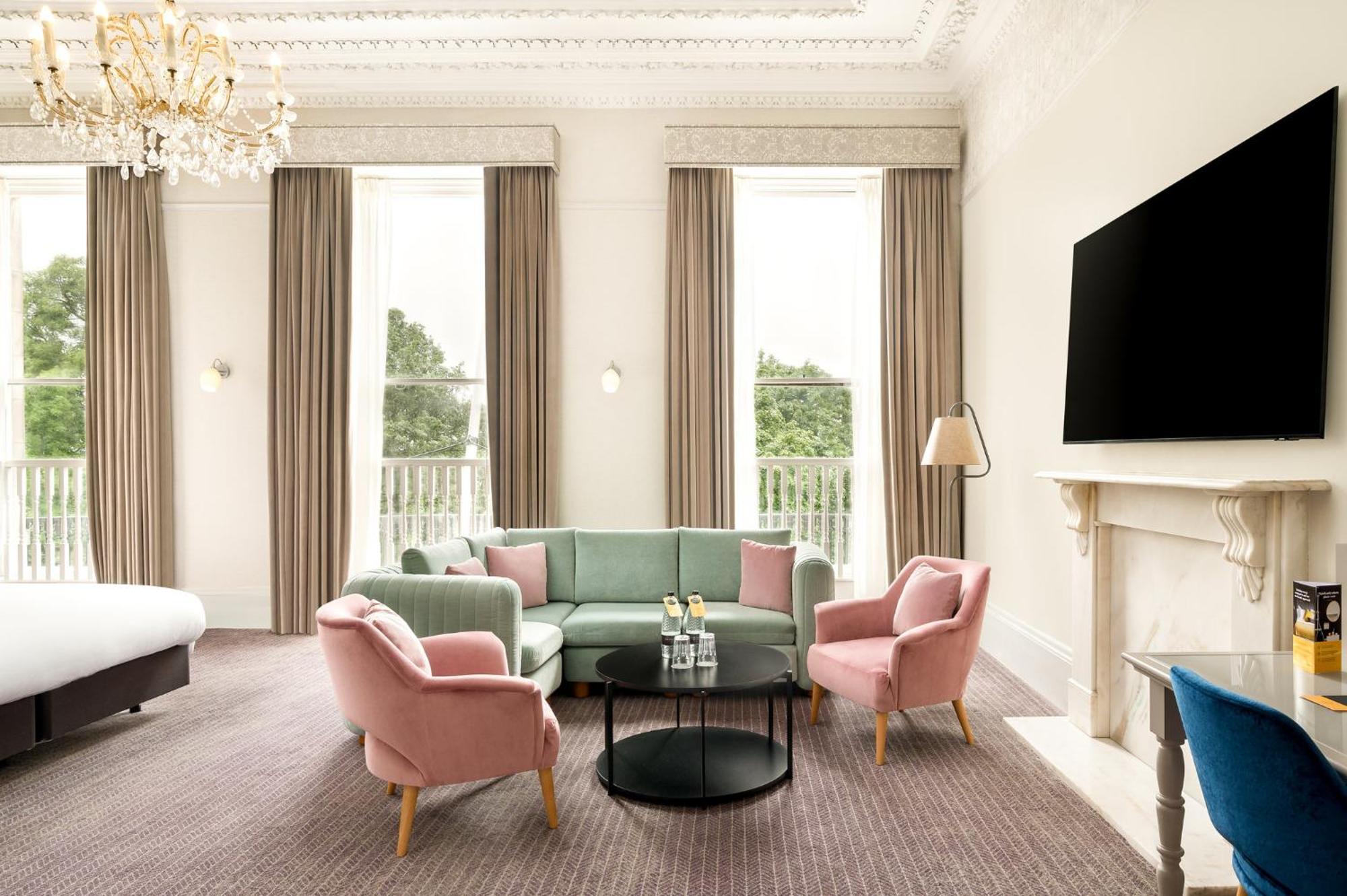 Voco Edinburgh - Royal Terrace By Ihg Hotel Bagian luar foto