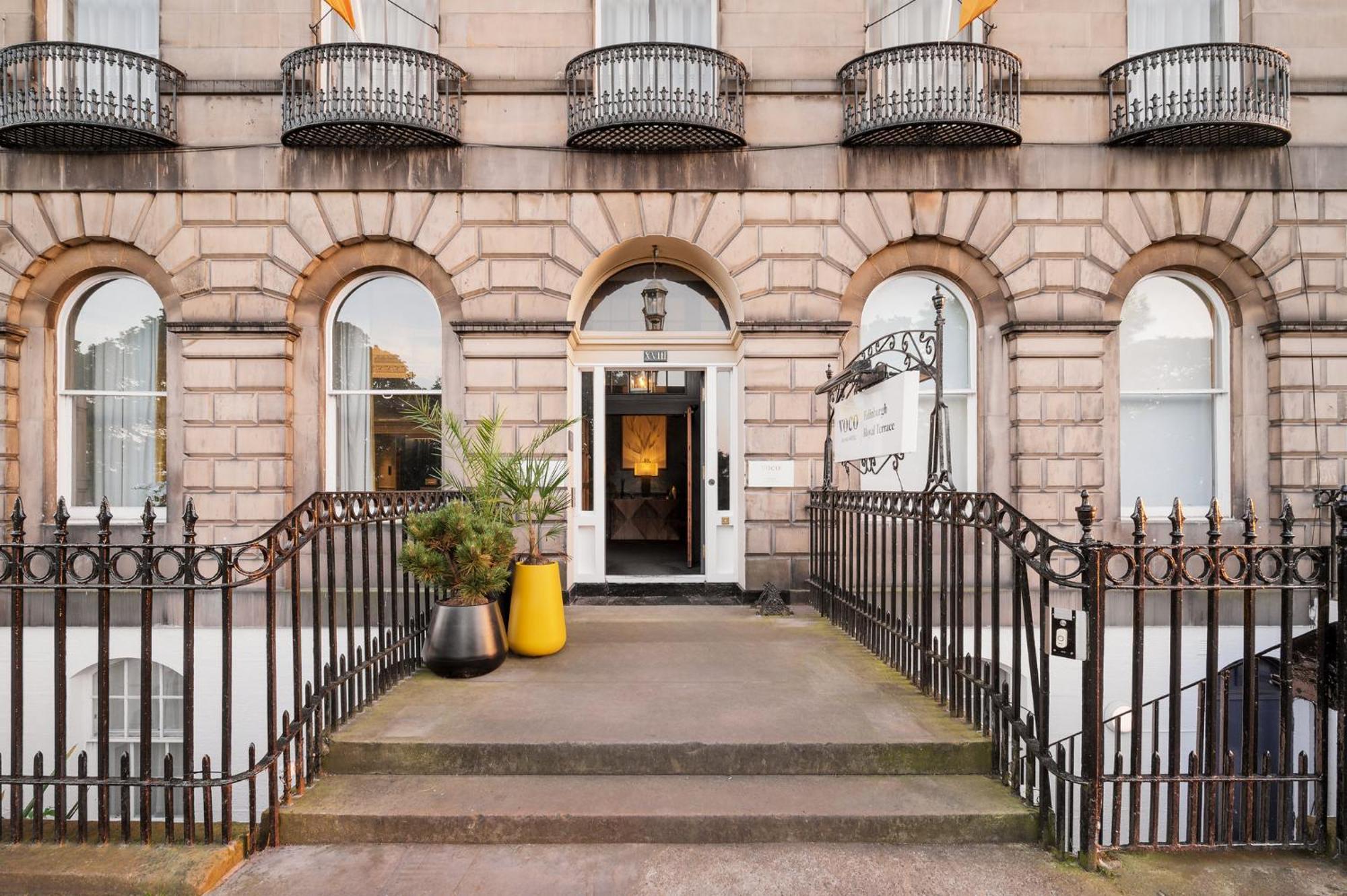 Voco Edinburgh - Royal Terrace By Ihg Hotel Bagian luar foto
