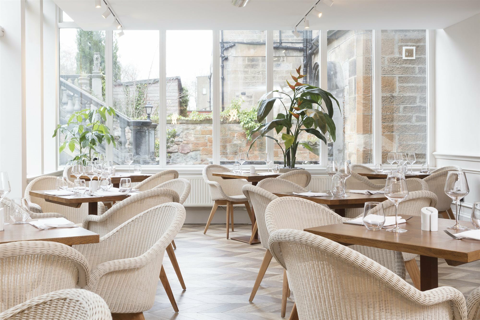 Voco Edinburgh - Royal Terrace By Ihg Hotel Bagian luar foto